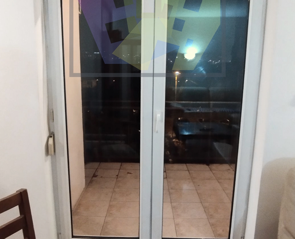 966